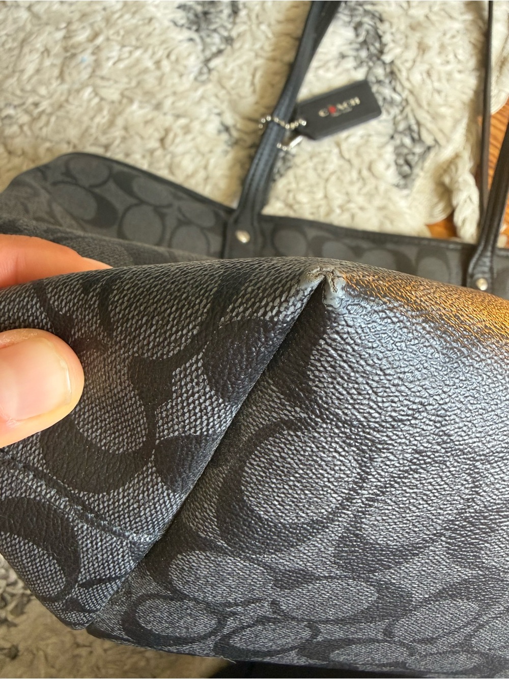 Coach NYC Skyline Zip Tote - Picture 3 of 8
